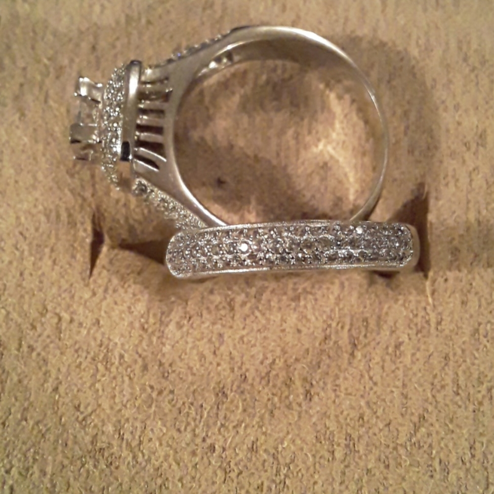 Wedding set - Picture 3 of 3